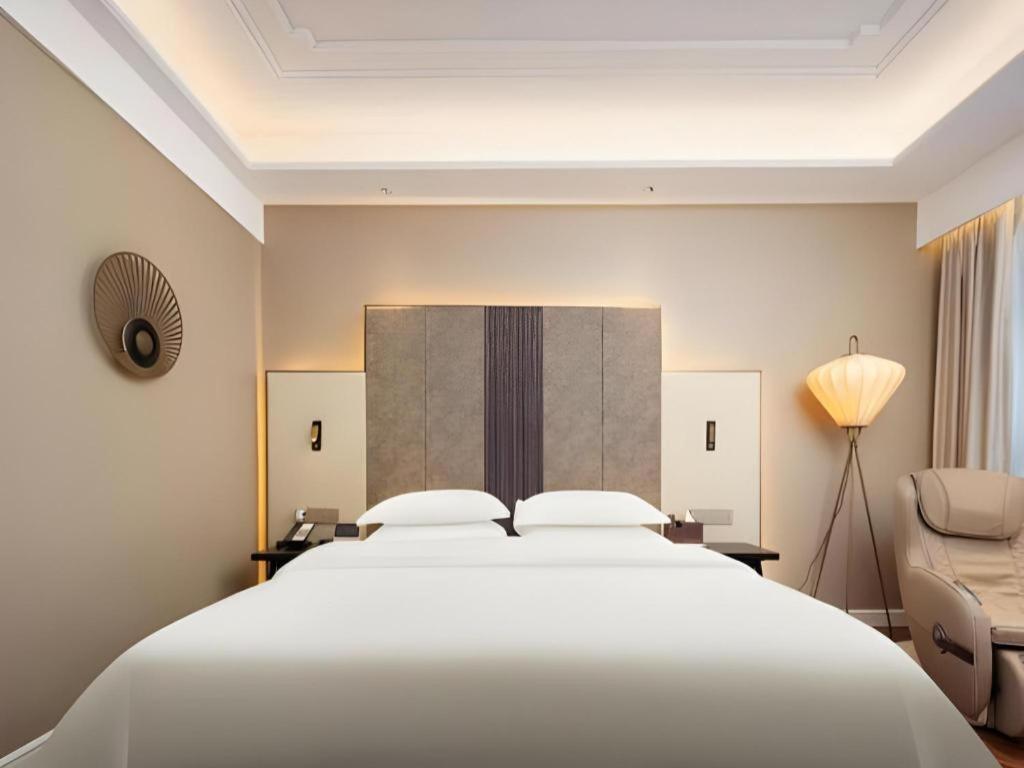 Jinjiang Metropolo Hotel - Taizhou Wanda Plaza Екстериор снимка